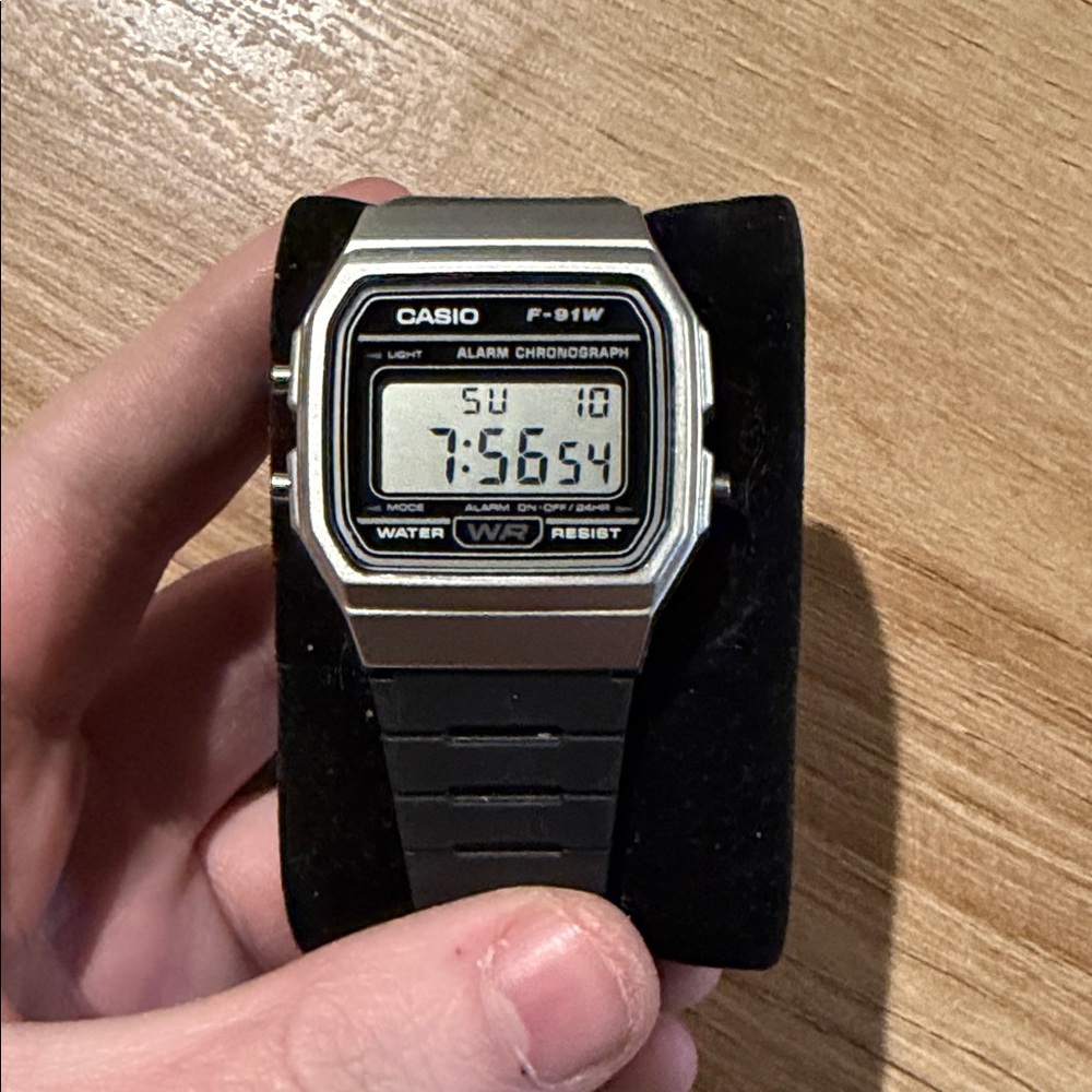 Casio F-91W Black Strap Silver Case Watch